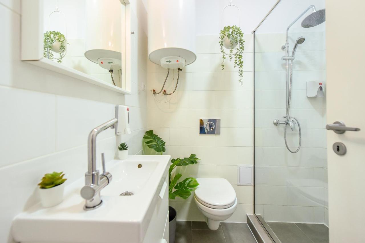 Classy Comfort - Chic Studio On Regina Elisabeta Bucharest Luaran gambar